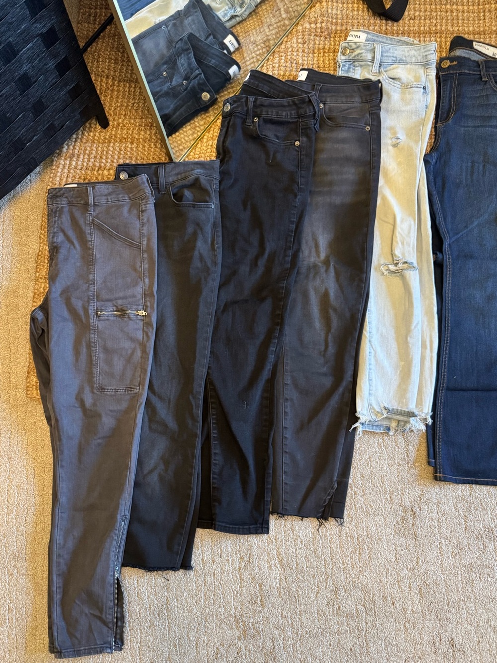 pistola Mixed Denim & Black Women's Jeans Bundle - Picture 3 of 3